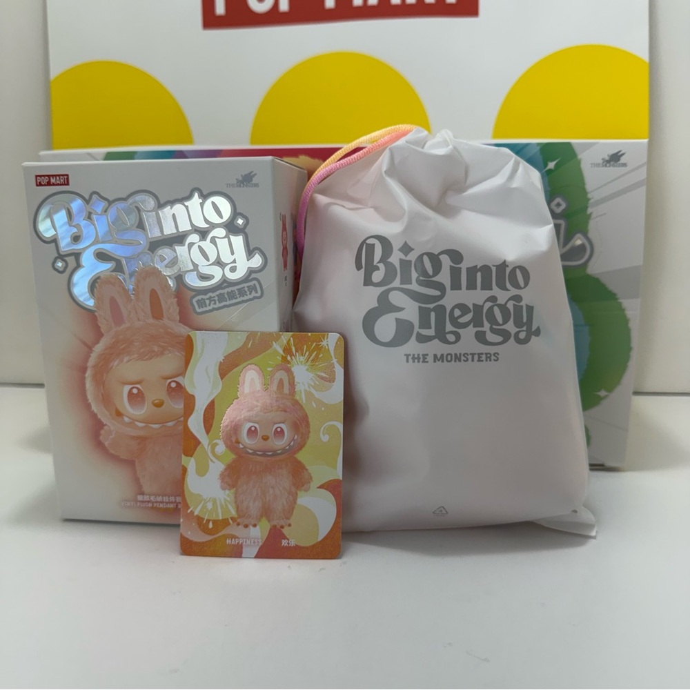 Authentic New Pop Mart LABUBU Big Into Energy HAPPINESS - Picture 4 of 11